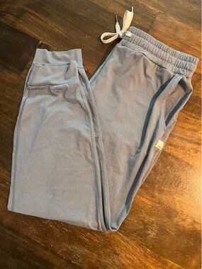 Vuori Women's Heather Blue Halo Joggers